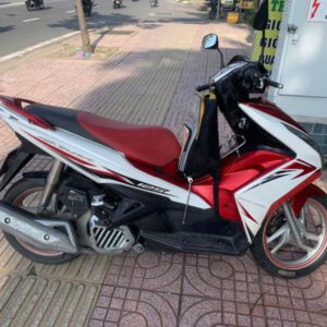 cho thuê xe máy honda airblade 125