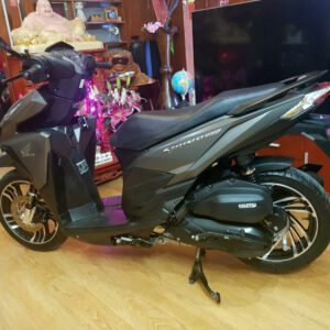 cho thuê xe honda vario 150